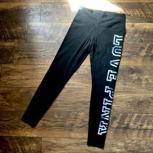 PINK Victoria’s Secret Leggings